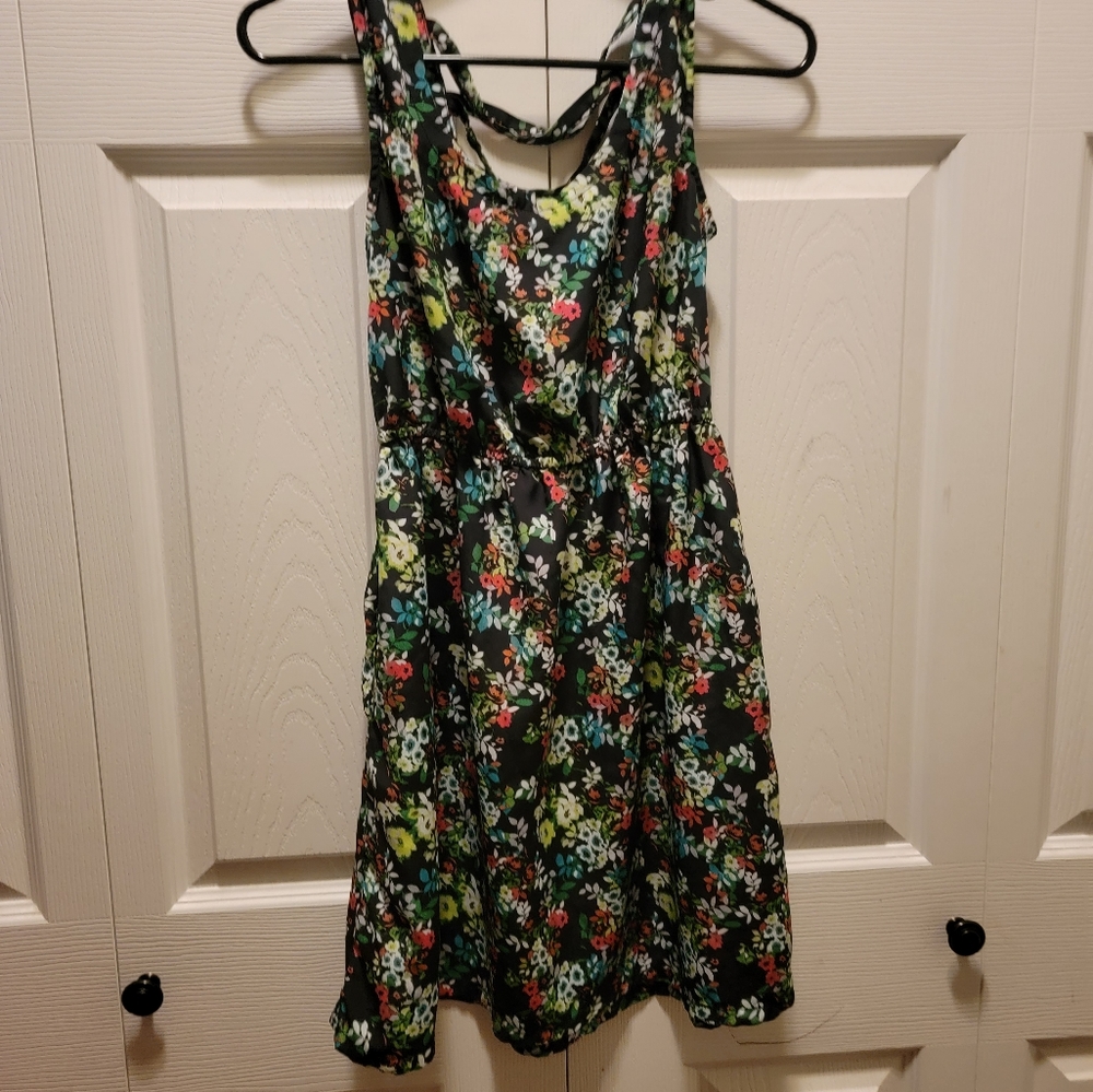 Xhilaration Sleeveless Black with bright flowers Dress Size Small